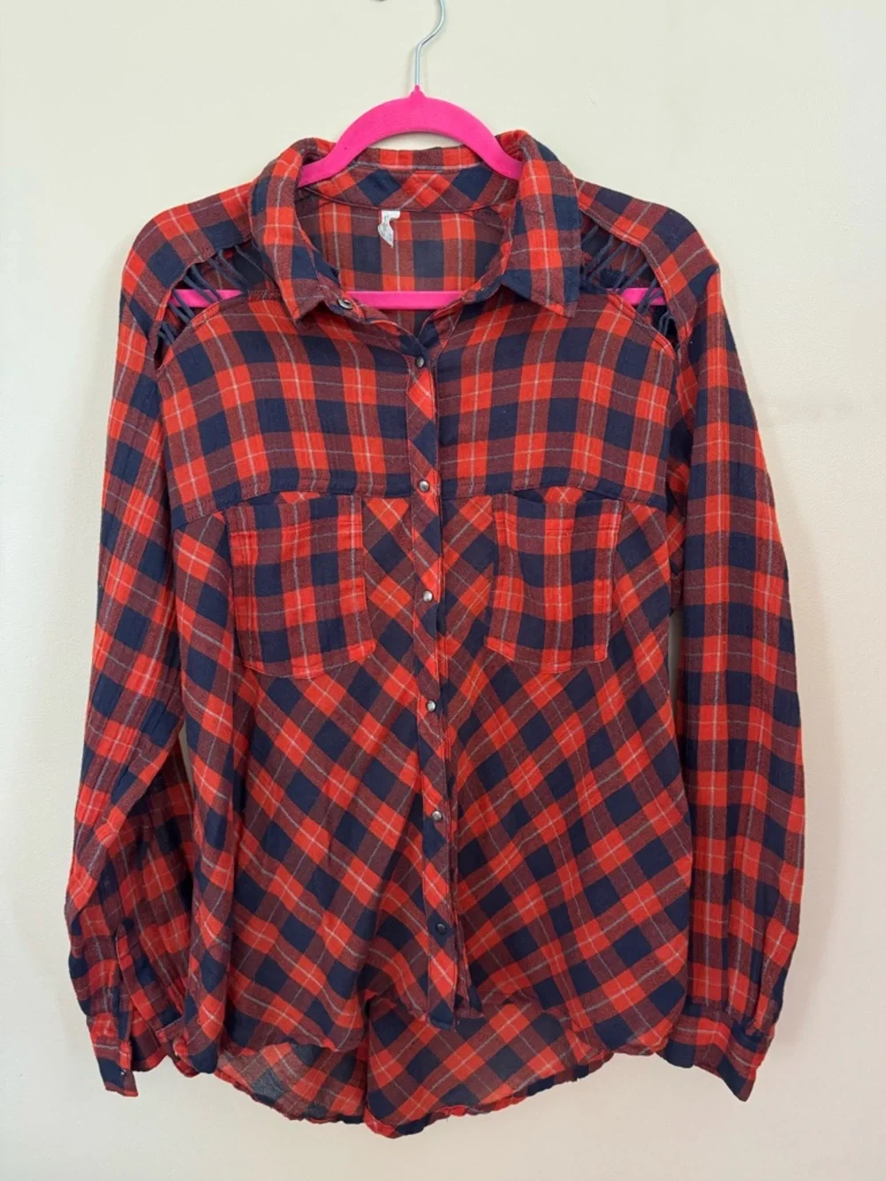 Free People Red Navy Plaid Button Down Shirt Boho Grunge Flannel Size Medium - Picture 6 of 11